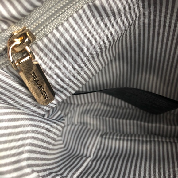 Travelon wristlet wallet clutch - Picture 6 of 7